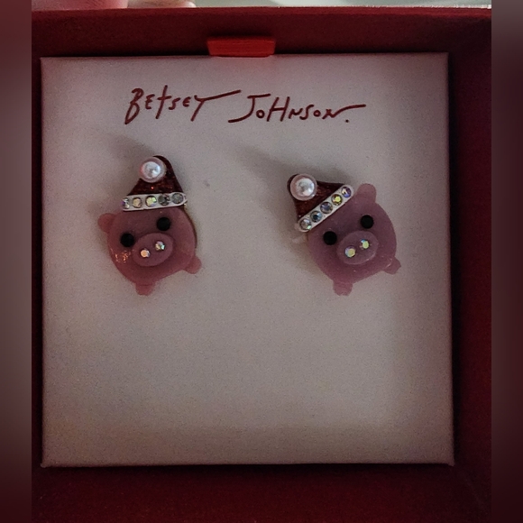 Betsey Johnson Pink Pig Stud Earrings - Picture 4 of 8